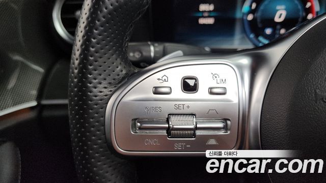 Mercedes-Benz E-Class E350 4MATIC AMG Line