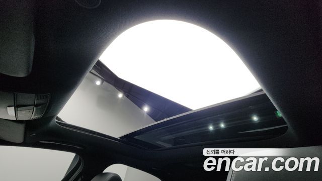 Mercedes-Benz E-Class E350 4MATIC AMG Line