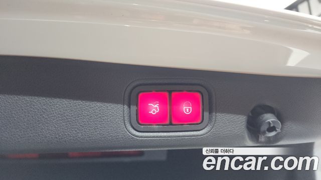 Mercedes-Benz E-Class E350 4MATIC AMG Line