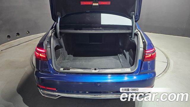 Audi A8 60 TFSI Quattro LWB