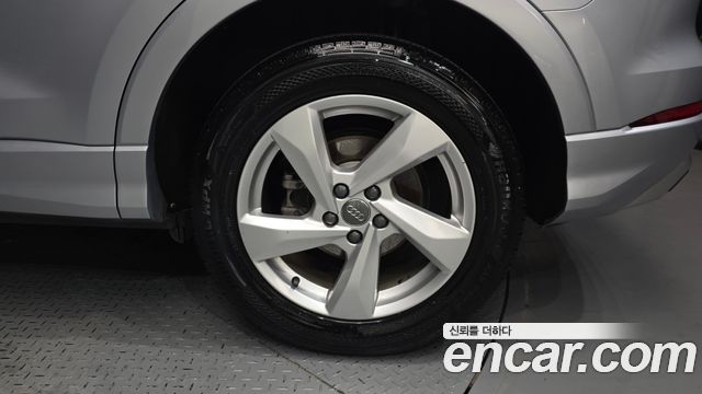 Audi Q3 35 TDI Premium
