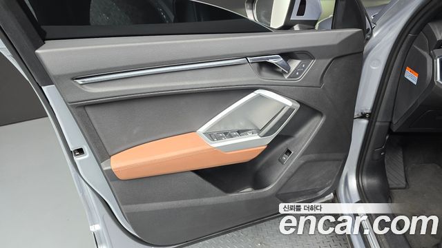 Audi Q3 35 TDI Premium