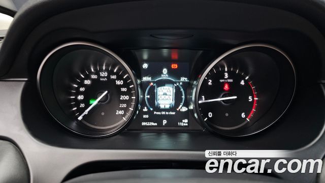 Land Rover Discovery Sport 2.0 TD4 HSE Luxury