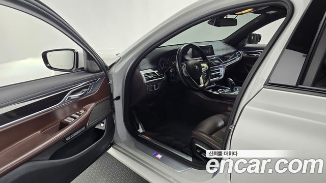BMW 7-Series 740d xDrive M Sport