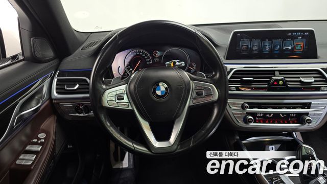 BMW 7-Series 740d xDrive M Sport