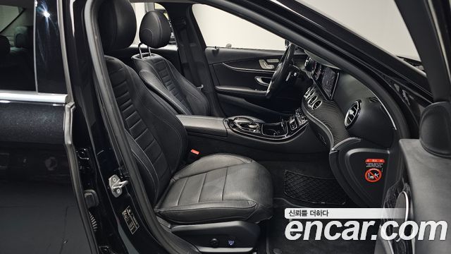 Mercedes-Benz E-Class E200 Avantgarde