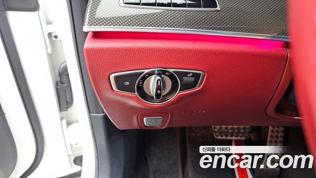 Mercedes-Benz CLS-Class CLS400d 4MATIC AMG Line