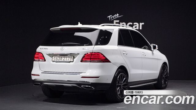 Mercedes-Benz GLE-Class GLE350 d 4MATIC