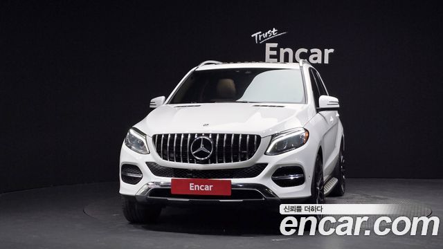 Mercedes-Benz GLE-Class GLE350 d 4MATIC