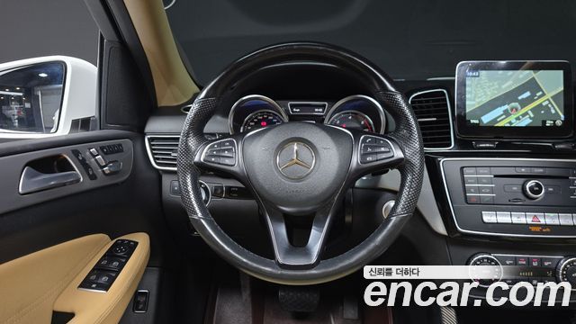 Mercedes-Benz GLE-Class GLE350 d 4MATIC