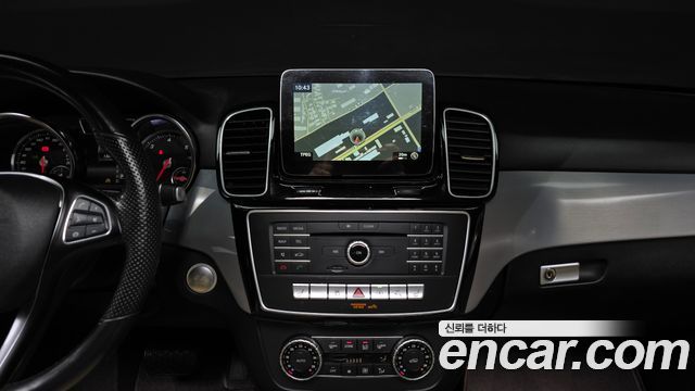 Mercedes-Benz GLE-Class GLE350 d 4MATIC