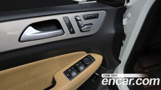Mercedes-Benz GLE-Class GLE350 d 4MATIC