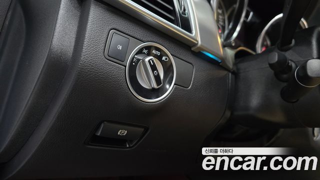 Mercedes-Benz GLE-Class GLE350 d 4MATIC