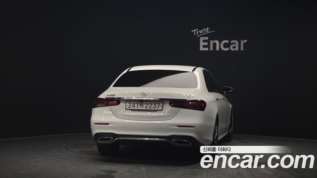 Mercedes-Benz E-Class E250 AMG Line