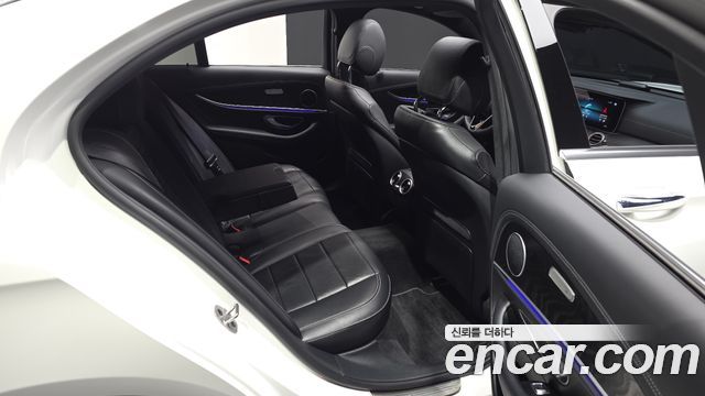 Mercedes-Benz E-Class E250 AMG Line