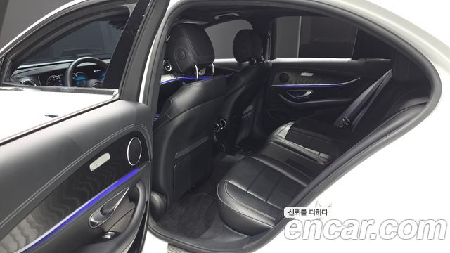 Mercedes-Benz E-Class E250 AMG Line