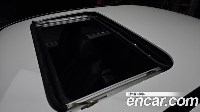 Mercedes-Benz E-Class E250 AMG Line