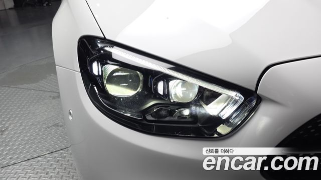 Mercedes-Benz E-Class E250 AMG Line