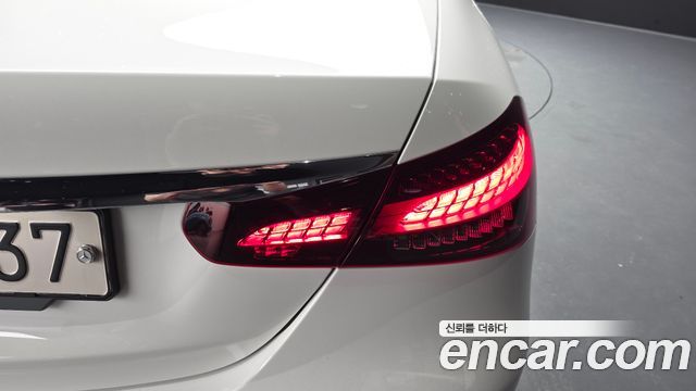 Mercedes-Benz E-Class E250 AMG Line