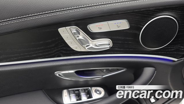 Mercedes-Benz E-Class E250 AMG Line
