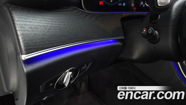 Mercedes-Benz E-Class E250 AMG Line