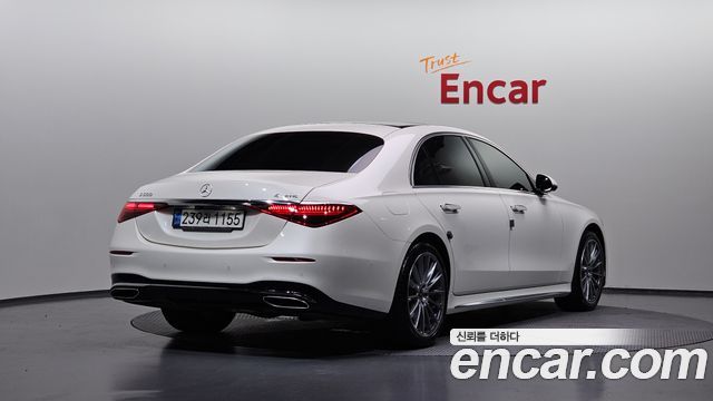 Mercedes-Benz S-Class S500L 4MATIC