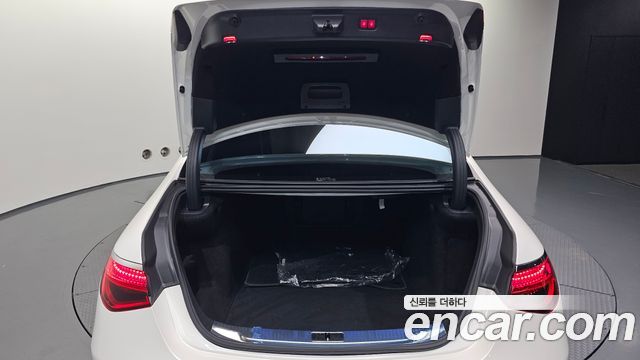 Mercedes-Benz S-Class S500L 4MATIC