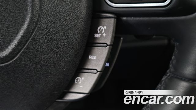 Land Rover Range Rover Evoque 2.0 TD4 SE