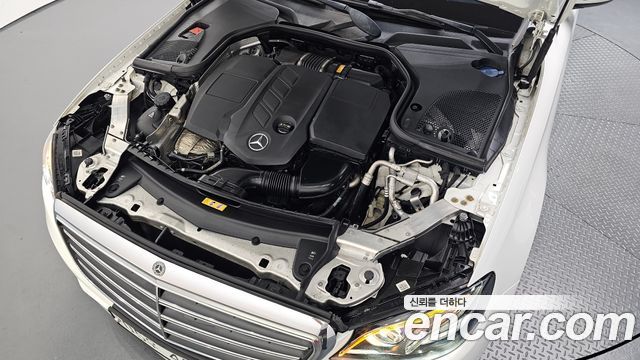 Mercedes-Benz E-Class E220d Exclusive