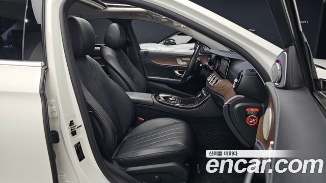Mercedes-Benz E-Class E220d Exclusive