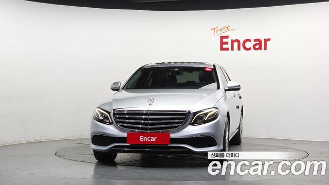 Mercedes-Benz E-Class E220d Exclusive