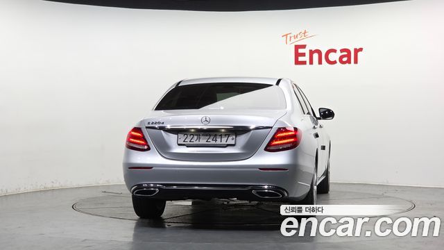 Mercedes-Benz E-Class E220d Exclusive
