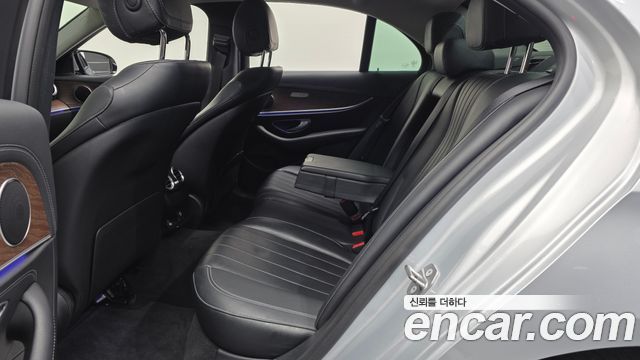 Mercedes-Benz E-Class E220d Exclusive
