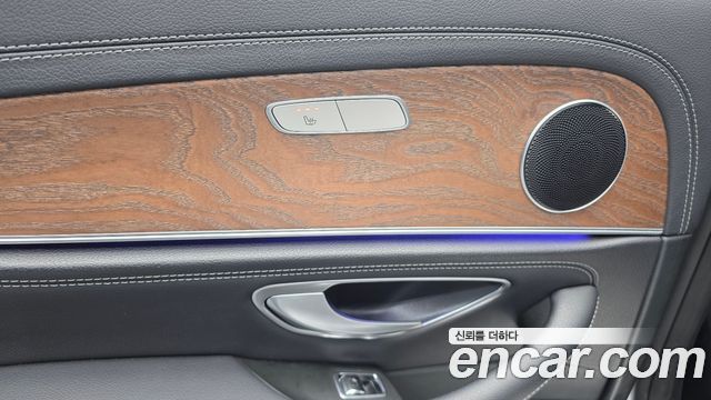 Mercedes-Benz E-Class E220d Exclusive