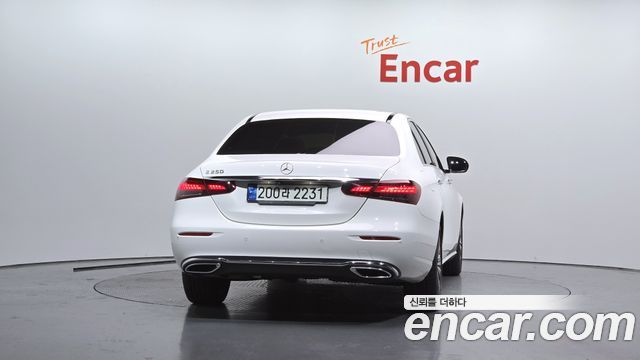 Mercedes-Benz E-Class E250 Avantgarde