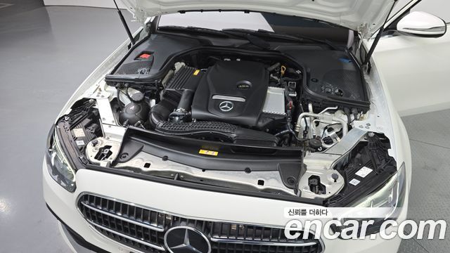 Mercedes-Benz E-Class E250 Avantgarde