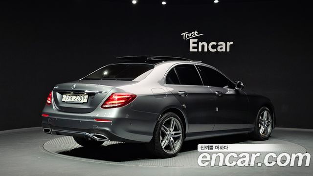 Mercedes-Benz E-Class E350d