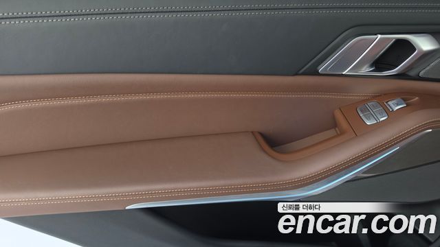BMW X7 xDrive 40i Design Pure Excellence 7-Seater