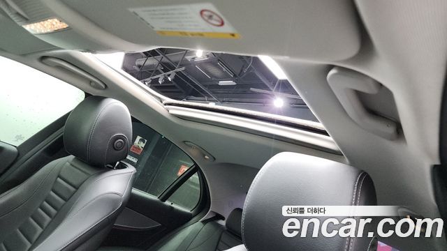 Mercedes-Benz E-Class E200 Avantgarde