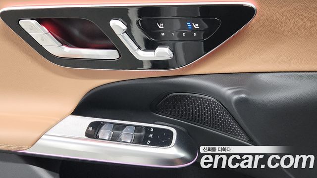Mercedes-Benz E-Class E200 Avantgarde