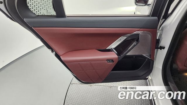 BMW 7-Series 740d xDrive M Sport