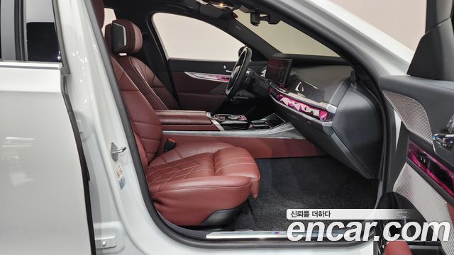 BMW 7-Series 740d xDrive M Sport