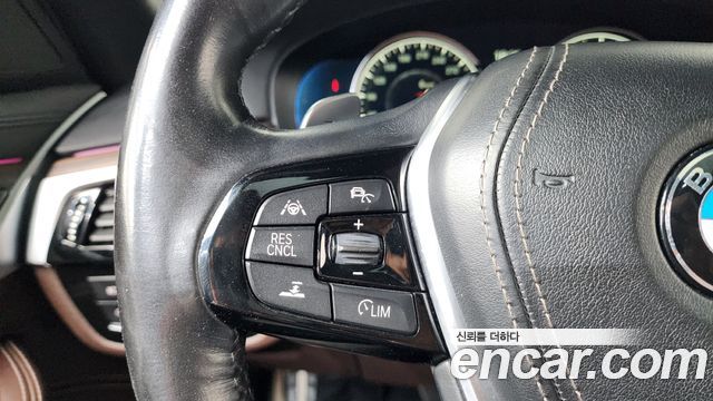 BMW 5-Series 530i xDrive M Sport Package Plus