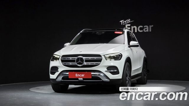 Mercedes-Benz GLE-Class GLE300d 4MATIC