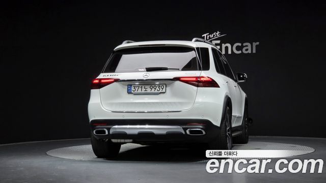 Mercedes-Benz GLE-Class GLE300d 4MATIC