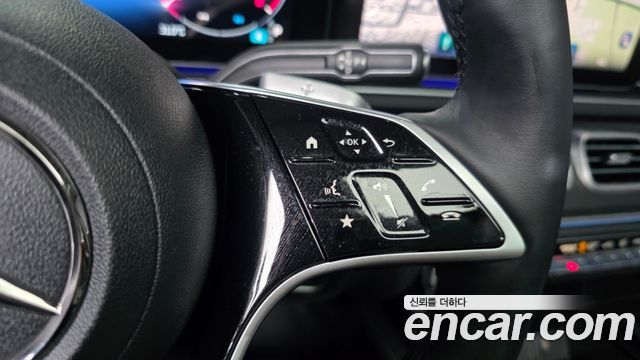 Mercedes-Benz GLE-Class GLE300d 4MATIC
