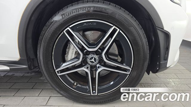 Mercedes-Benz GLC-Class GLC300 4MATIC Premium Coupe