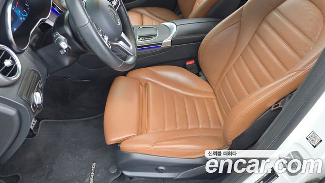 Mercedes-Benz GLC-Class GLC300 4MATIC Premium Coupe