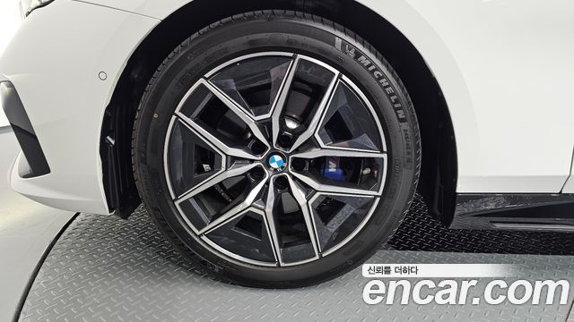 BMW 5-Series 520i M Sport