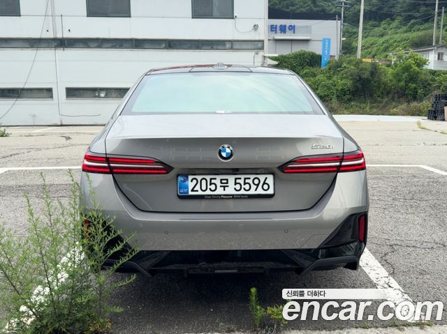 BMW 5-Series 520i M Sport